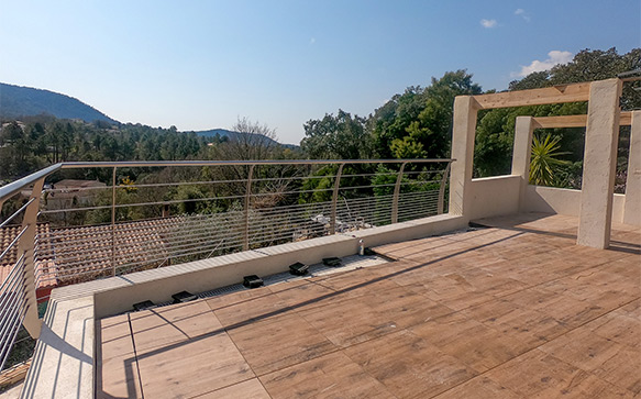 garde-corps inox terrasse exterieur pose sur acrotere