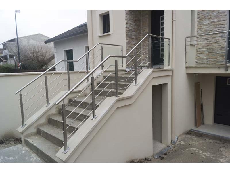 RAMPE INOX ESCALIER DESIGN