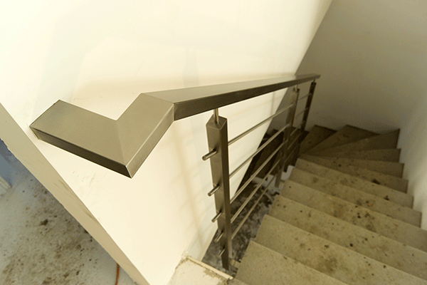 Quart tournant escalier béton