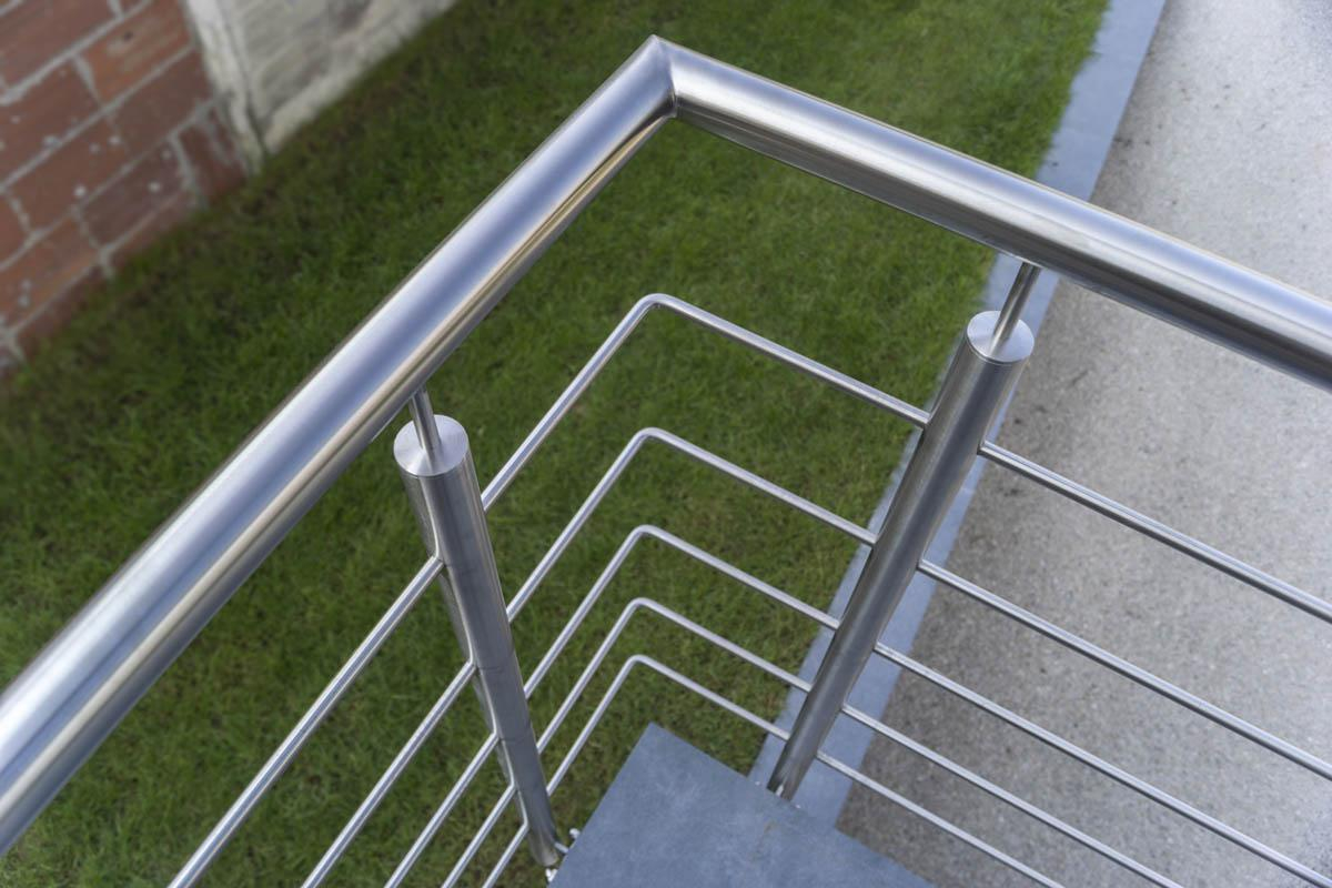 entretenir l'inoxydable de sa rampe d'escalier entretenir l'inoxydable de ses rampes escaliers