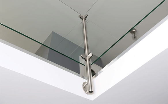 pince a verre inox 304 pour garde-corps mezzanine interieur