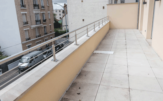 poteau inox pour garde-corps muret de terrasse exterieur