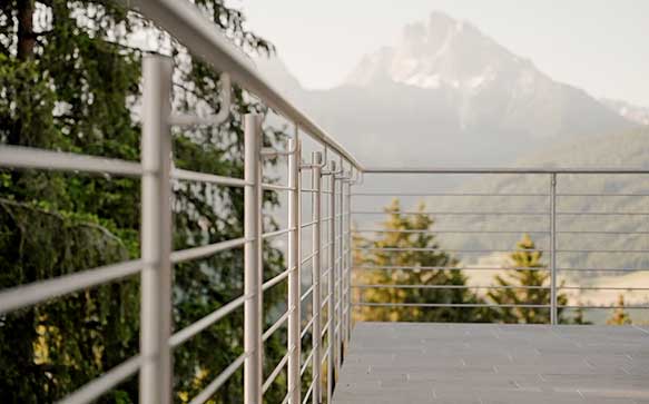 Garde-corps fenêtre rambarde terrasse extérieur Tradition